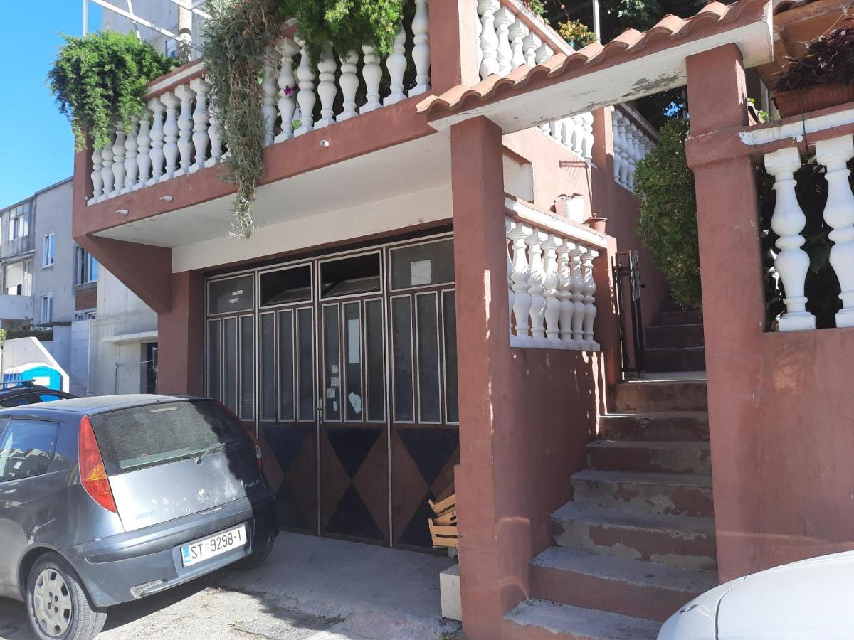 Ani Appartement Split Buitenkant foto